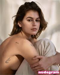 Kaia Gerber  KaiaGerber Nude Leaks OnlyFans Photo 168 - Nudogram v2.1
