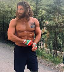 Can yaman won 7th gq men of the year 2019 award. Can Yaman Will Play Sandokan In The New Tv Series With Luca Argentero