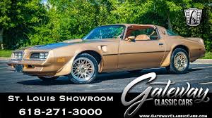 It is listed for sale here on ebay with a bin of $22,500 or offer, so let's take a look and see if the price that is being asked is a fair one. 1978 Pontiac Trans Am Gold Special Edition Gateway Classic Cars St Louis 8194 Youtube