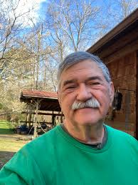 Happy 34 Year Anniversary To Us! Ain't kilt each other yit!💖💃🏻🕺🏼