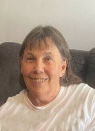 Cheryl Larose's Instagram, Twitter & Facebook