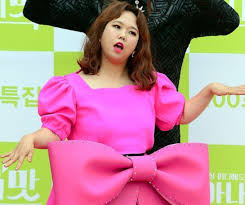 남자들 발기 했을 때 소변 어떻게 해요? Emav5dgpyqv3im