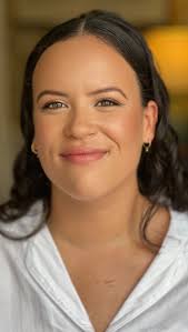 🌻 My utterly beautiful bride Amber deserves more time