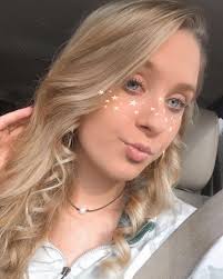 Jill Sprinkle's Instagram, Twitter & Facebook