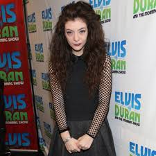 Последние твиты от lorde daily (@lordedaily). Lorde Starportrat News Bilder Gala De