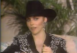 Verónica castro sketch con eugenio derbez. Veronica Castro Recuerda El Regalo Que Le Hizo Selena Quintanilla A 24 Anos Del Asesinato De La Reina Del Tex Mex Realities Pequenos Gigantes Univision