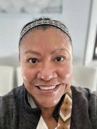 Renae Bruce's Instagram, Twitter & Facebook