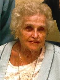 Michelle Waddle's Instagram, Twitter & Facebook