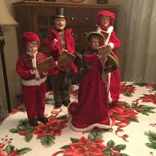 The christmas carolers figurines began as the work of joyce byers for close friends and family, but have now come to grace the homes of collectors across the country. Find More Christmas Carolers Figurines For Sale At Up To 90 Off