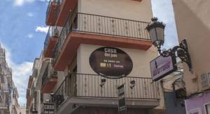 The guest house is within striking distance to many locations as casino mediterraneo benidorm, rincon deloix, ti ximo inlet and just in 46.4 km from the alicante airport. Casa Don Juan In Benidorm Spain Lets Book Hotel