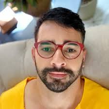 Éden de Castro (@edendecastro)