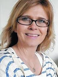 Kristen Brumley's Instagram, Twitter & Facebook