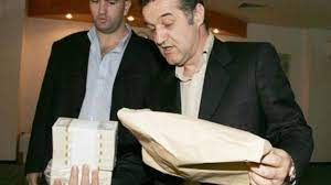 Finanțatorul fcsb a dezvăluit că a câștigat 11 milioane de euro, bani cash, în această perioadă. Ce Avere A MoÈ™tenit Gigi Becali De La TatÄƒl SÄƒu Nu Imi Inchipuiam CÄƒ Cineva Poate Strange AtaÈ›ia Bani Impact