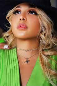 Hummingbirds were Traci's favorite. We made these beautiful lockets  enclosed with her ashes to honor our promise that we would take her  everywhere we go. 💕