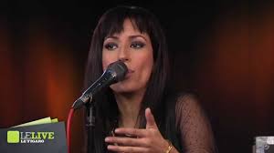 É tempo de serem parte de tudo o que faço de uma outra forma, que agora é possível. Ana Moura A Case Of You Youtube