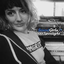 Sarah Krohn's Instagram, Twitter & Facebook