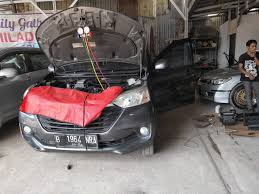 Jumper aki,ganti baru aki, tukar tambah aki baru,panggilan time up mesin,ganti oli,service rutin general cek up,ganti kopling, ganti canvas kopling,ganti canvas rem,irit kabel kelistrikan, master rem,master kopling,air bag service : Bengkel Mobil Online Jakarta Selatan Obet Motor