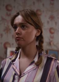 Sex Education Season 4 Episode 4 Review: Love Triangles & Betrayals