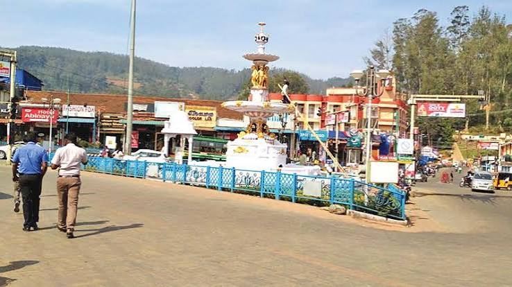 Loved monument in Ooty faces crisis | Loved monument in Ooty faces crisis