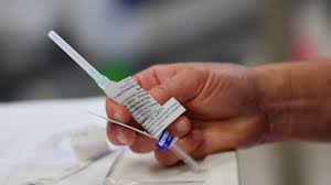 Nie, v tom prípade platí váš pôvodný termín na očkovanie vakcínou astrazeneca. Vakcina Proti Covid 19 Si V Unii Vyziada Vyse Miliardy Striekaciek A Ihiel Euractiv Sk