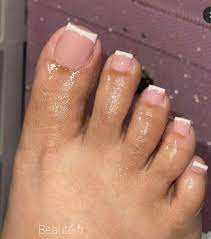 Pin By Beaute Mode Et Vie Fitness On Ongles De Pieds Design Acrylic Toe Nails Acrylic Toes Square Acrylic Nails