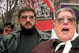 Schoklender era un activista activo y miembro de las madres de plaza mayo y juntos habían puesto en marcha el proyecto de la. Suenos Compartidos Procesaron A Hebe De Bonafini Y A Los Schoklender La 97 Radio Fueguina