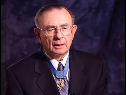 Raymond Davis, Medal of Honor, Korean War