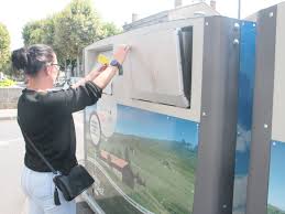 Mia Moon legs open on saddle