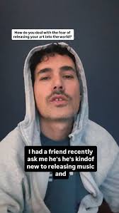 Did they say Joseph Eid or Josephine? Haha even the captions generator  heard 'Josephine'. 🤣 . Great time hosting the night at @kulakswoodshed  lastMonday. So many talented songwriters in the room. I'll