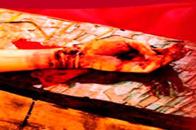 Resultado de imagem para imagens das mÃ£os ensanguentadas de Jesus