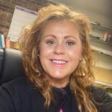 There's been a lot of interest in administrative roles at Arc of Acadiana,  and we're excited to share several new opportunities across our Lafayette  and New Iberia locations! Now hiring: • Secretary –