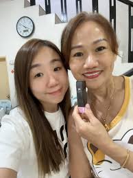 妈咪是最支持我的人❤️下单一支养唇口红💄 爱美无论什么年龄，都要好好爱自己❤️