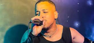 Jon Ayres, artista de Sorocaba, lança a música "Nunca Errou"