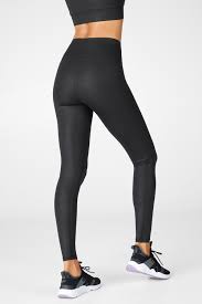 View 257 nsfw pictures and videos and enjoy leggings with the endless random. Iridescent Luxe High Waist Legging 2 Fur 24 Fur Neue Vip S Fabletics