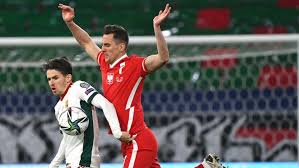 Fm | a fradi a nagy sportágválasztón | 2018.09.19.készítette: Ezzel A Bajusszal Az 1982 Es Magyar Valogatottban Is Helyet Kapott Volna Nagy Adam Foto Sportposzt Com