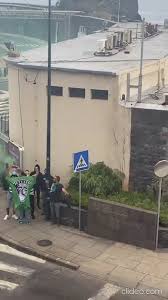 Dolores aveiro eufórica dança e festeja título do sporting. Dolores Aveiro E Familia Ja Festejam O Sporting Campeao Casa De Loucos