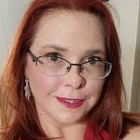 Elizabeth Mata's Instagram, Twitter & Facebook