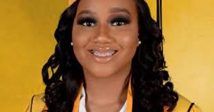 Eleanor McMain Secondary School Class of 2021