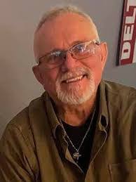 Steven Stiltner's Instagram, Twitter & Facebook