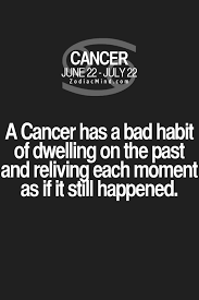 Do you think that all signs of the zodiac are meaningless. De Kleine Dingen Herinner Ik Heel Goed En De Dingen Die Ik Zou Moeten Herinneren Niet Oeps Cancer Zodiac Facts Cancer Quotes Cancer Facts