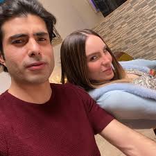 Ex de Belinda dice que firmó contrato de confidencialidad