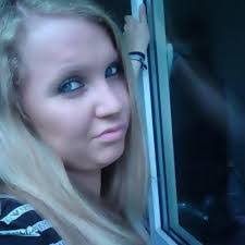 Sheila Thomsen's Instagram, Twitter & Facebook