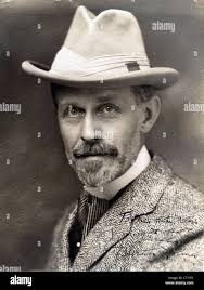 Burton holmes hi-res stock photography and images