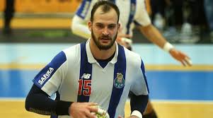 Há quem diga que há uma. Andebol Fc Porto Vence Na Luz Jornal Do Luxemburgo