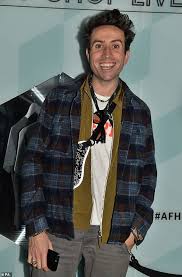 All views expressed on this page are mine and not those of the bbc blah blah blah. Nick Grimshaw Reveals He Is Going Back To University Daily Mail Online