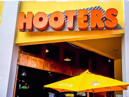 Built by trivia lovers for trivia lovers, this free online trivia game will test your ability to separate fact from fiction. Hooters Waitress Reveals How Much She Makes In Tips With One Shift Netting Her As Much As 408 On Top Of Her 2 13 Hourly Wage