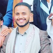 سؤال: اول شيء يجذبك بالشخص ؟