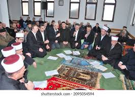 200 afbeeldingen voor maglaj: afbeeldingen, stockfoto's en vectoren |  Shutterstock