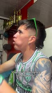 Que se siente entre Bellakos