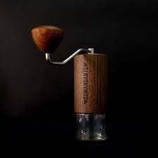Comandante c40 nitro blade grinder built for true coffee enthusiasts and specialty coffee connoisseurs, the c40 (mkiii) nitro blade is a robust high performance coffee hand grinder with an. Grinder Comandante C40 Nitro Blade Cikopi